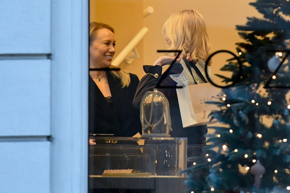Agata Młynarska na zakupach u jubilera