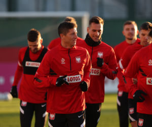 Pierwszy trening Reprezentacji Polski przed trójmeczem el. mistrzostw świata. Trener Sousa już układa klocki