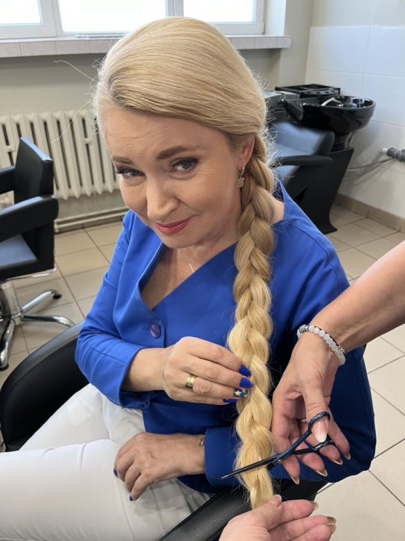 Europosłanka Wcisło pięknieje dla Brukseli