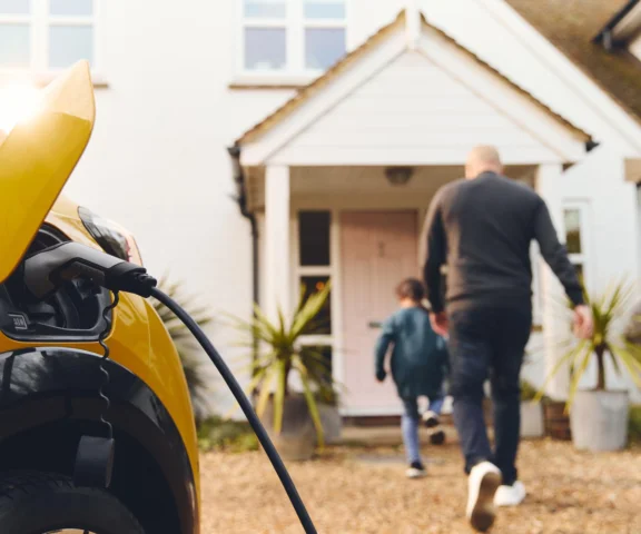 Jak zaplanować podjazd dla auta elektrycznego?