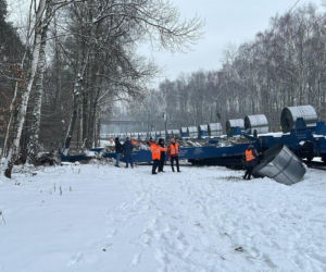 Wykolejenie pociągu w Katowicach. Przyczyna została wstępnie ustalona