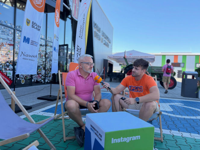 Pojazdy wszech czasów i klimat PRL-u! Ekipa ESKA Summer City wpadła do Oławy