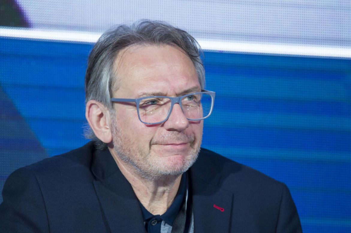 Cezary Stypułkowski (mBank) - 4 220 157 zł