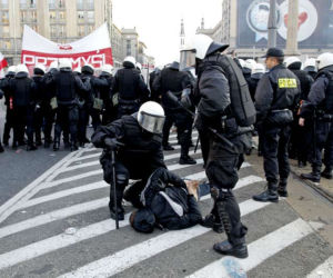 Zamieszki w Warszawie