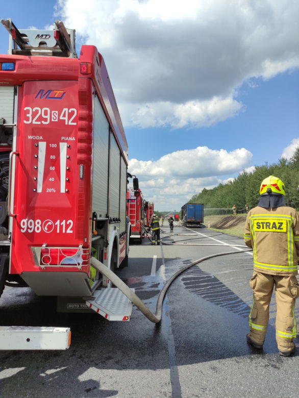 Pożar TIRa na autostradzie A4 w Mysłowicach