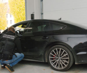 Audi S5 na cudzych tablicach rejestracyjnych