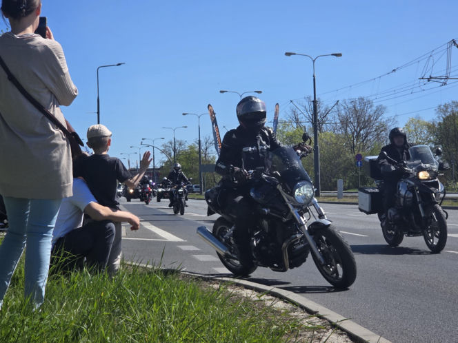 Tysiące motocykli znów podbiły Bydgoszcz! Barwna parada otworzyła sezon