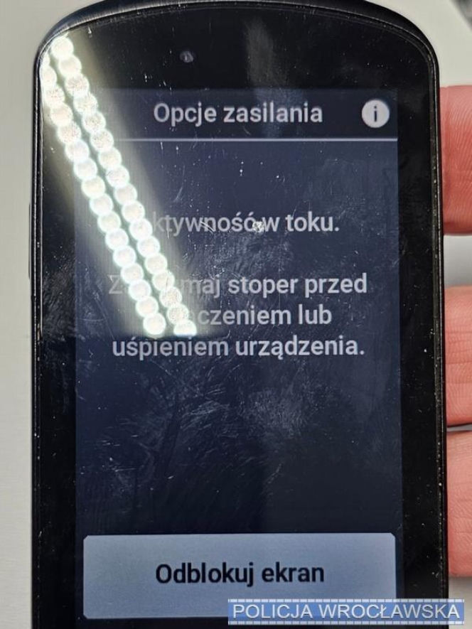 Pościg rodem z kina akcji. 20-latek na rowerze ścigany podczas wyścigu kolarskiego