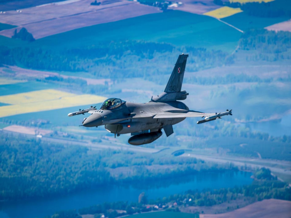 F-16