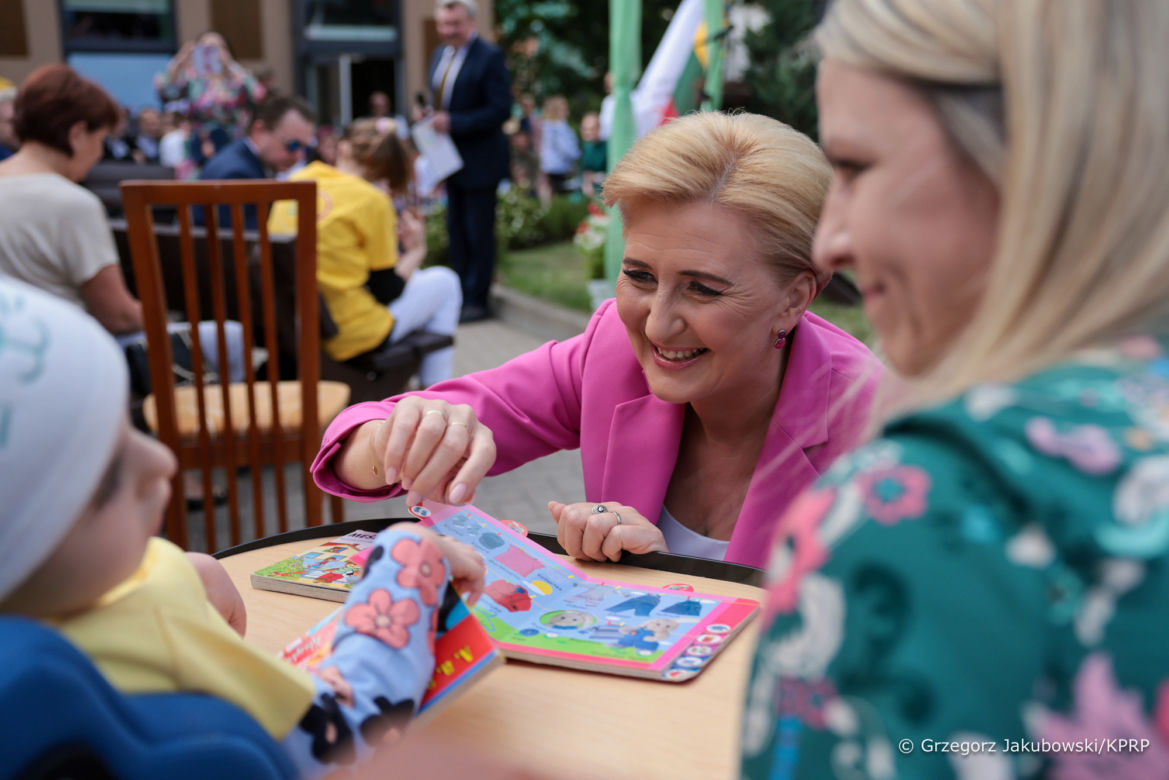 Pierwsza dama jak księżna Diana