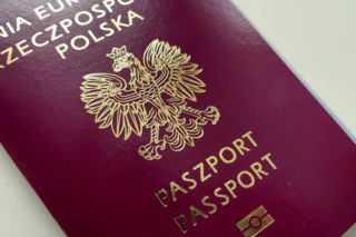 Paszportowa sobota w Lesznie. Załatw dokument w ramach akcji „Paszport na wiosnę”