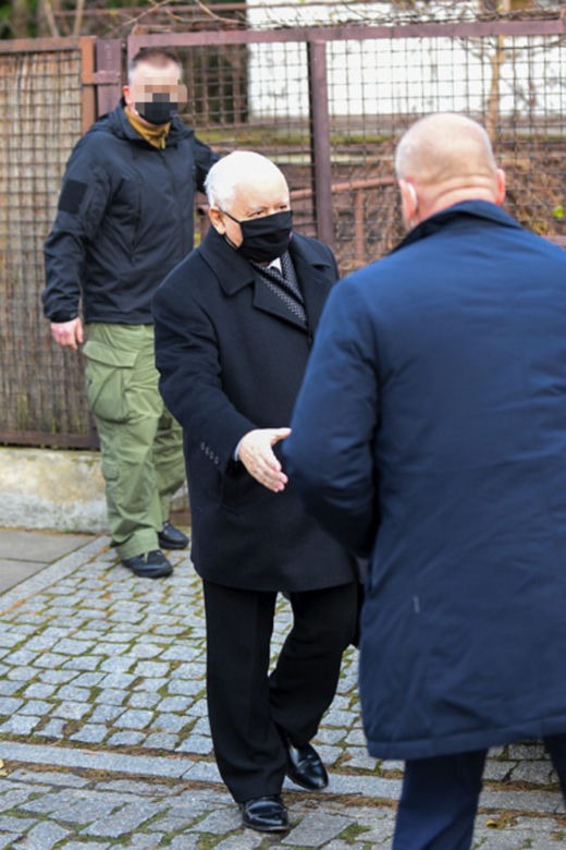 Jarosław Kaczyński w drodze do sejmu