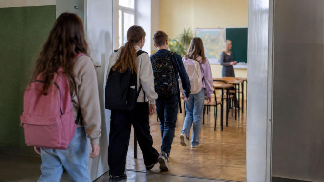 MEN zaszalało! Kalendarz roku szkolnego 2026/2027 kryje miłą niespodziankę