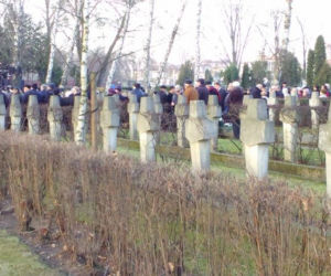 Pogrzeb Józefa Oleksego na warszawskich Powązkach, cmentarz