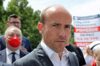  KO złoży projekt uchwały dot. reparacji dla Polski. Budka: Należą nam się od Niemiec i Rosji