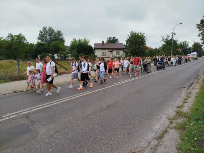 Siedleccy pielgrzymi są już w drodze na Jasną Górę. 46. pielgrzymka piesza z Siedlec do Częstochowy wyruszyła 2 sierpnia
