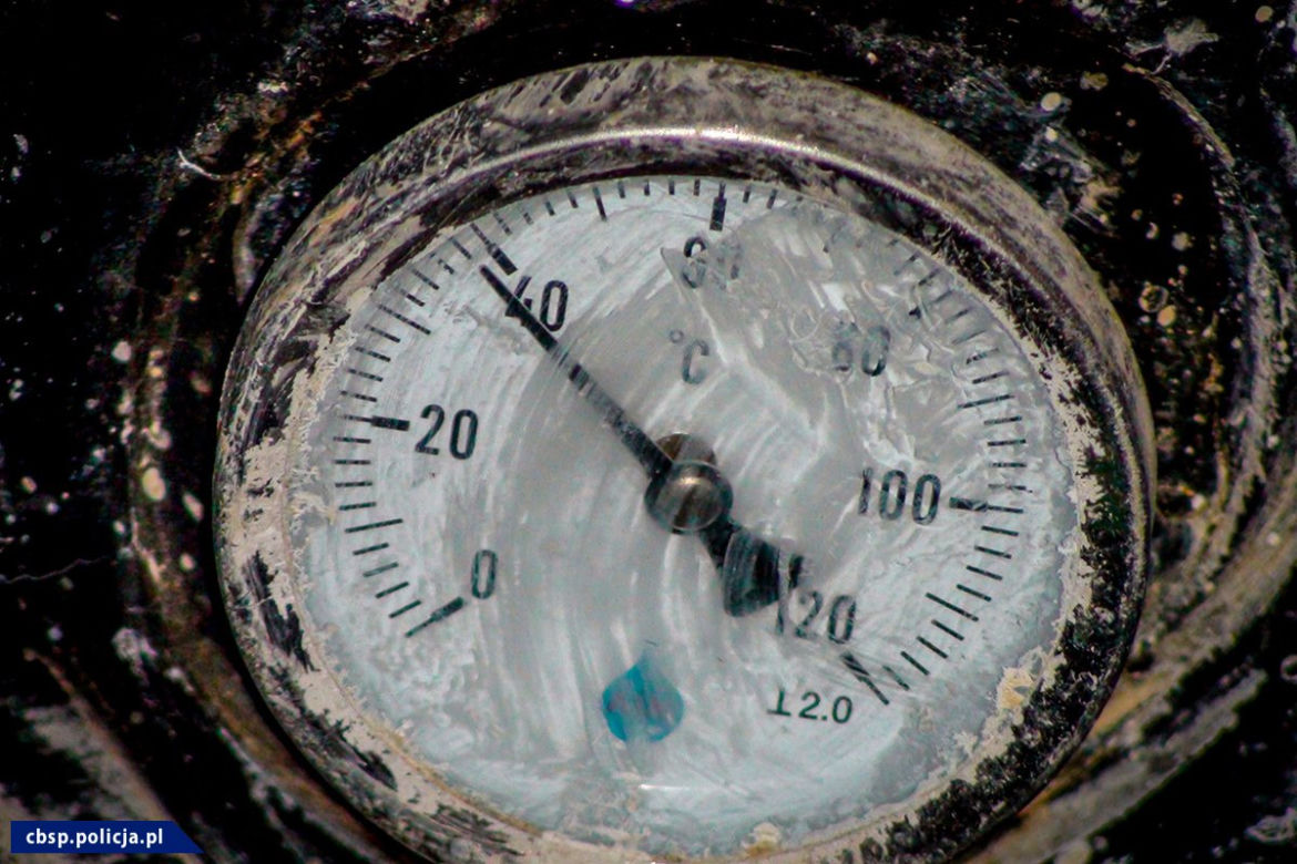 Potężna fabryka narkotyków pod Krakowem zlikwidowana. Wśród zatrzymanych dwaj "chemicy"