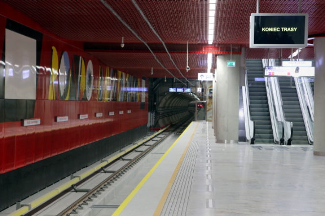 METRO REWOLUCJA
