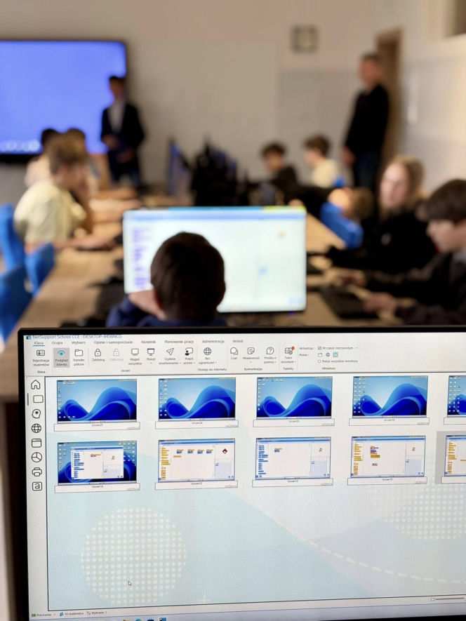 Pracownia komputerowa w SP5