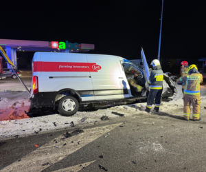 Wypadek w Chromnej. DK-2 zablokowana