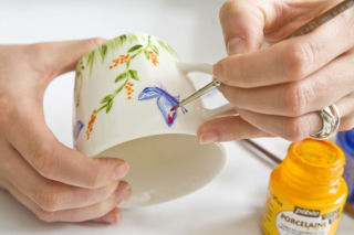 JAK OZDOBIĆ KUBEK, filiżankę: Krok po Kroku -Porcelana jak malowana