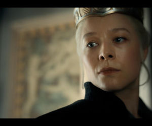 Emma D'Arcy jako królowa Rhaenyra Targaryen