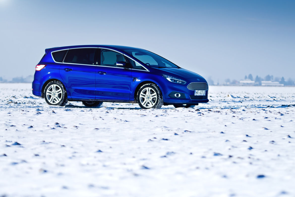 Ford S-MAX 2.0 TDCi 180 KM PowerShift Titanium