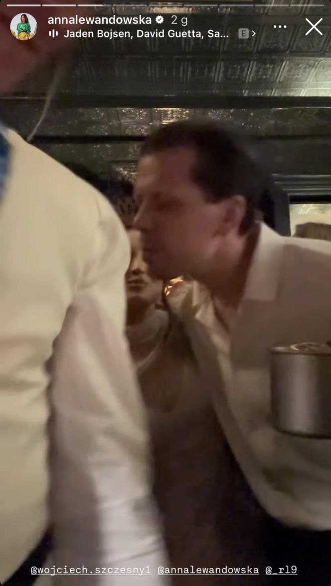 Lewandowscy i Szczęśni bawią się w Barcelonie. Wpadła też Zborowska