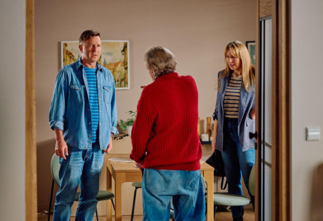 "Na Wspólnej", odcinek 4182: Hoffer i Nalepa odkrywają, że Antek został zakażony gronkowcem. Jego siostra grozi placówce pozwem