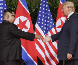 Kim Dzong Un dalej chudnie! Nie poznasz go na tym zdjęciu