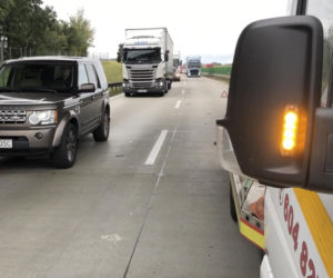 Wypadek A4 dacia wjechała w bariery