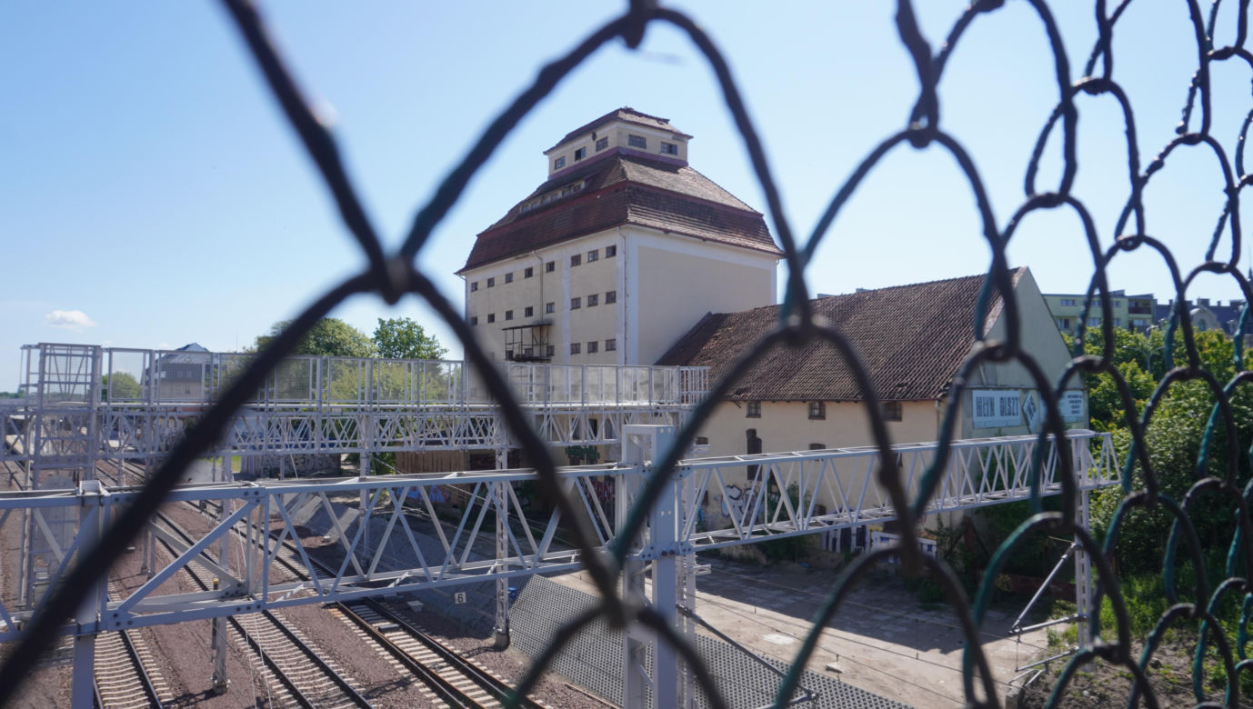 Ten wyjątkowy zabytek w Olsztynie ma ponad 100 lat. Od wielu lat stoi i niszczeje