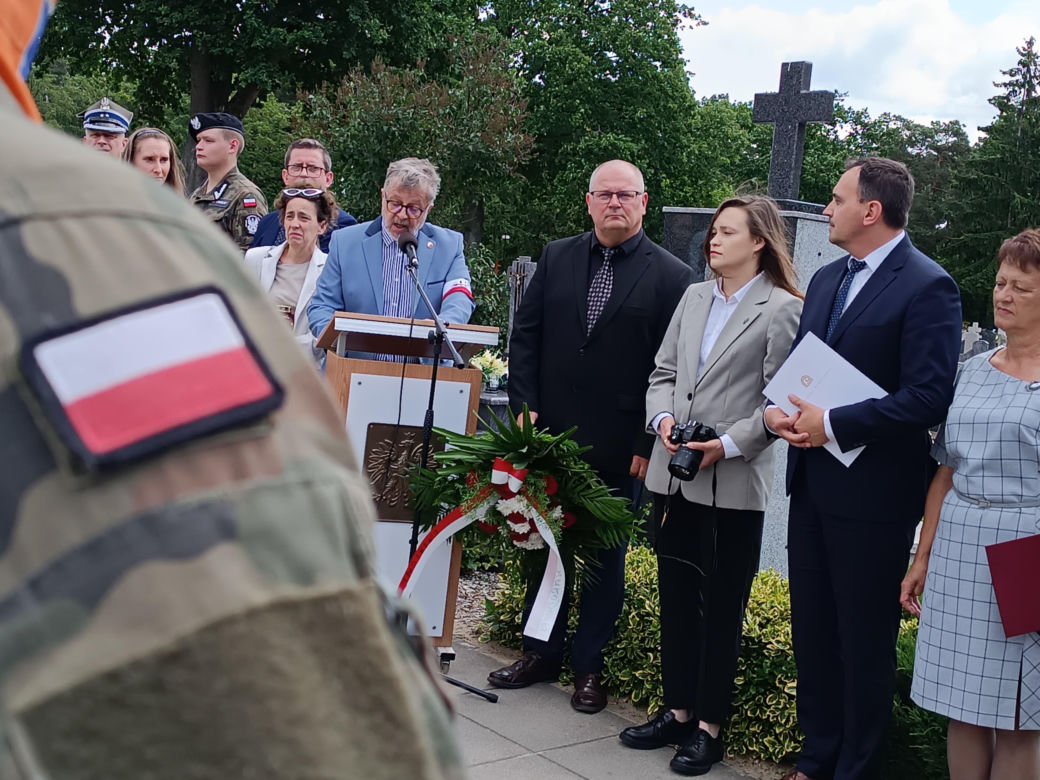 Odsłonięcie tablicy pamięci Ireny Szydłowskiej