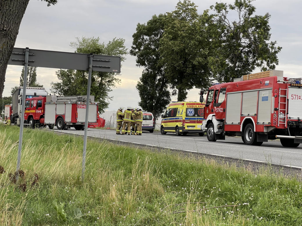 Przerażający wypadek na DK62! 43-latek huknął w tira i zginął [ZDJĘCIA]