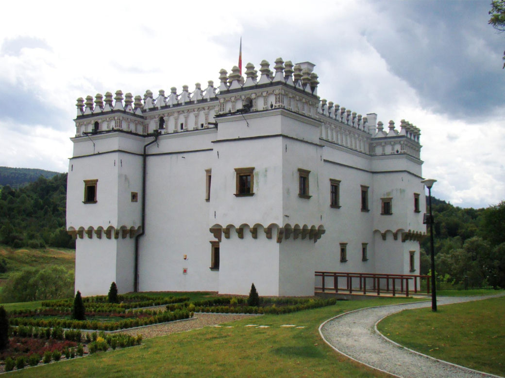 Kasztel w Szymbarku