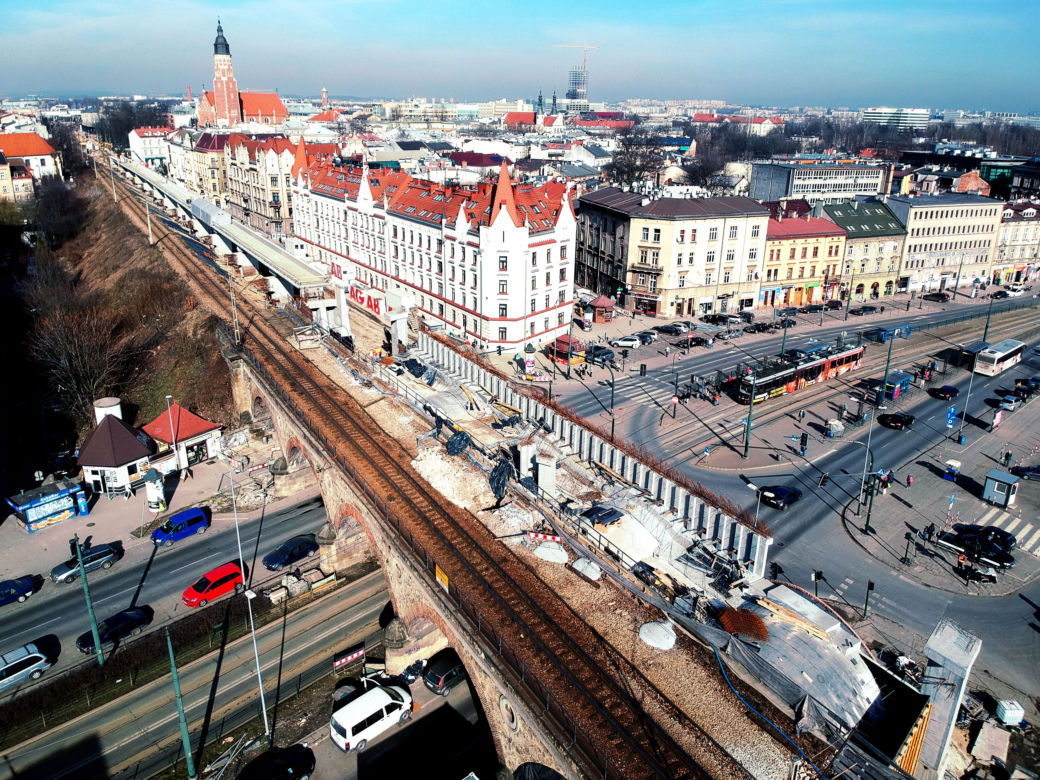 Wielka inwestycja zmienia Kraków nie do poznania! Nowe estakady i most nad Wisłą