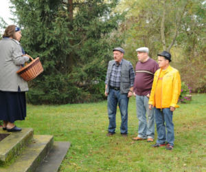 Ranczo 7 sezon odc. 91. Michałowa (Marta Lipińska), Solejuk (Sylwester Maciejewski), Hadziuk (Bogdan Kalus), Pietrek (Piotr Pręgowski)