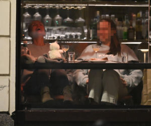 Katarzyna Zielińska pije z kaczorem