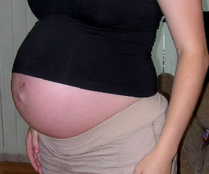 Kobieta w 36 tygodniu ciąży