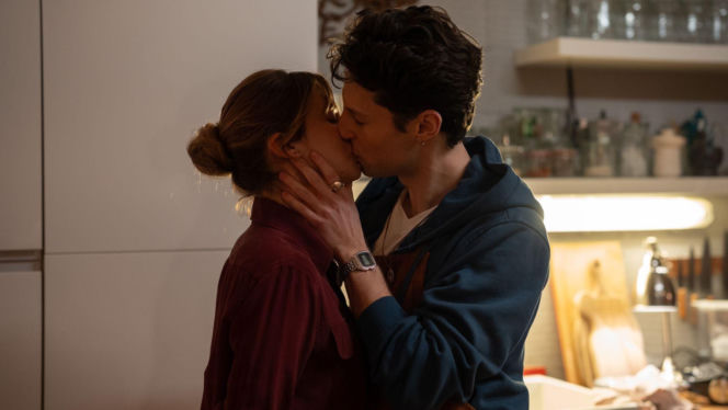 Na dobre i na złe odc. 989. Kamil Zawada (Jakub Łopatka) Gloria (Aleksandra Grabowska)