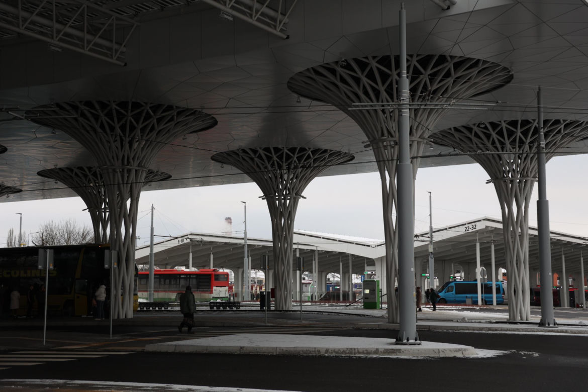 Dworzec metropolitalny w Lublinie obchodzi pierwsze urodziny