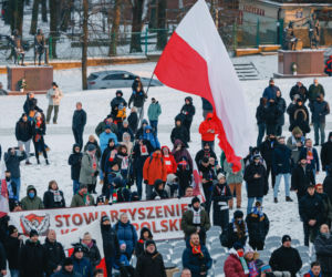 Prezydent na Jasnej Górze wśród kibiców. Podziękował za obronę  hasła „Bóg, Honor, Ojczyzna”