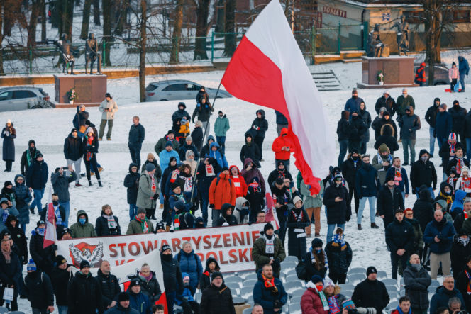 Prezydent na Jasnej Górze wśród kibiców. Podziękował za obronę  hasła „Bóg, Honor, Ojczyzna”