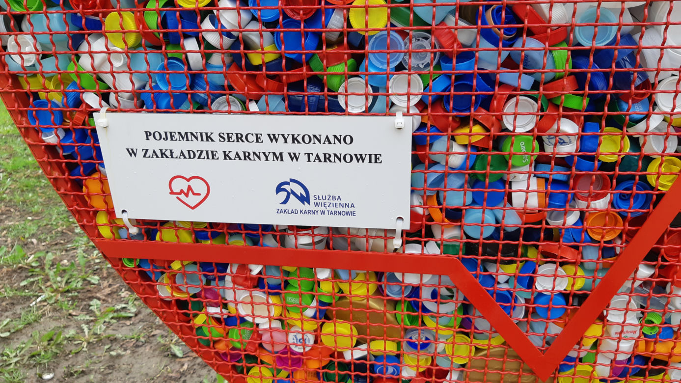 Serce wypełnia sie po brzegi! Zobacz jak mieszkańcy pomagają choremu Kacprowi