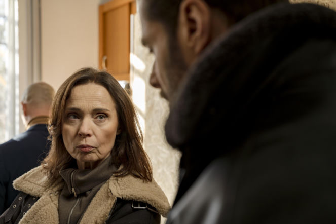 Sprawiedliwi - Wydział Kryminalny, odcinek 1016: Kujawińska odzyskuje przytomność. Wyjawia Kubisowi tożsamość mordercy Bożeny Jankowskiej