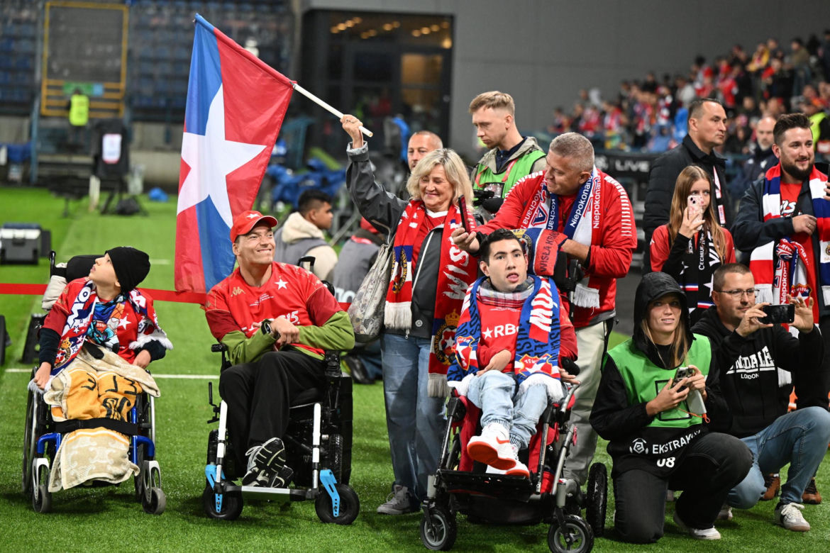 Wisła Kraków - Jagiellonia Białystok; Zdjęcia kibiców i zawodników z meczu 8. kolejki PKO BP Ekstraklasy