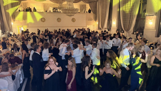 Studniówka Mechanika