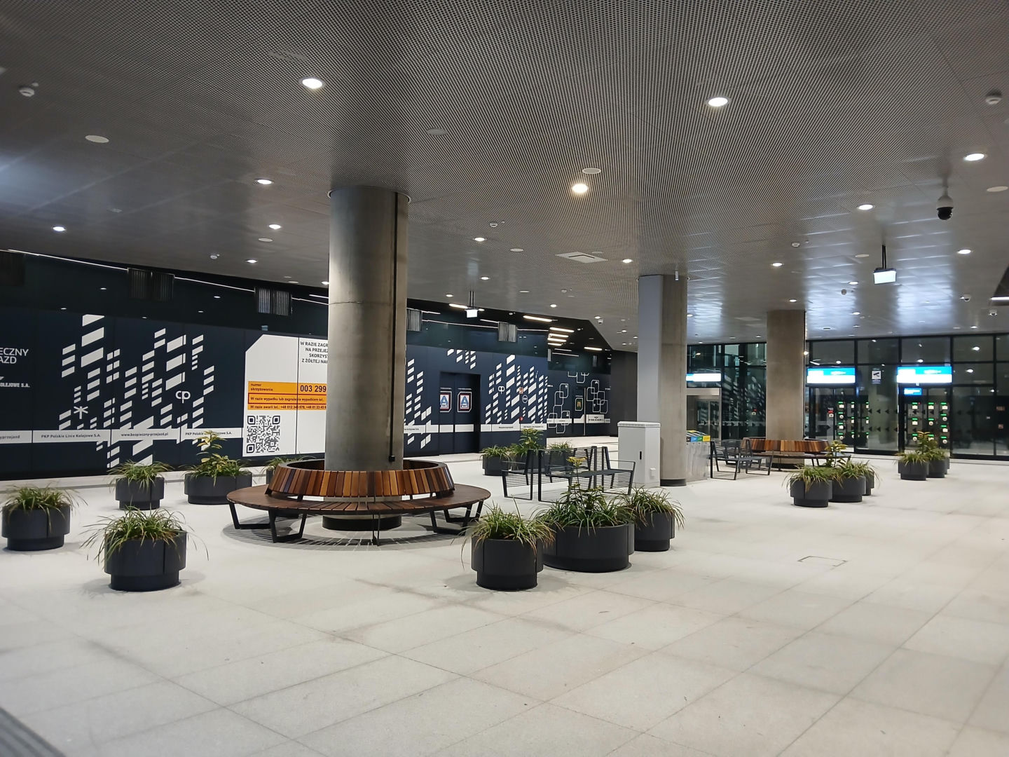 Dworzec kolejowy Warszawa Zachodnia po otwarciu