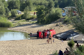 Tragedia w Trzcianach pod Legionowem. 90 minut walczyli o życie 13-latka. Zmarł kilka godzin później