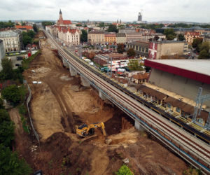 Koniec kolejowego nasypu w centrum Krakowa